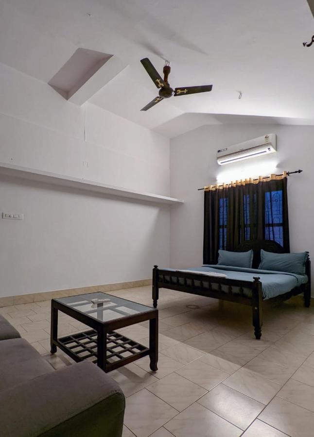 Отель The Wayanad Club Салтэн-Батери Экстерьер фото